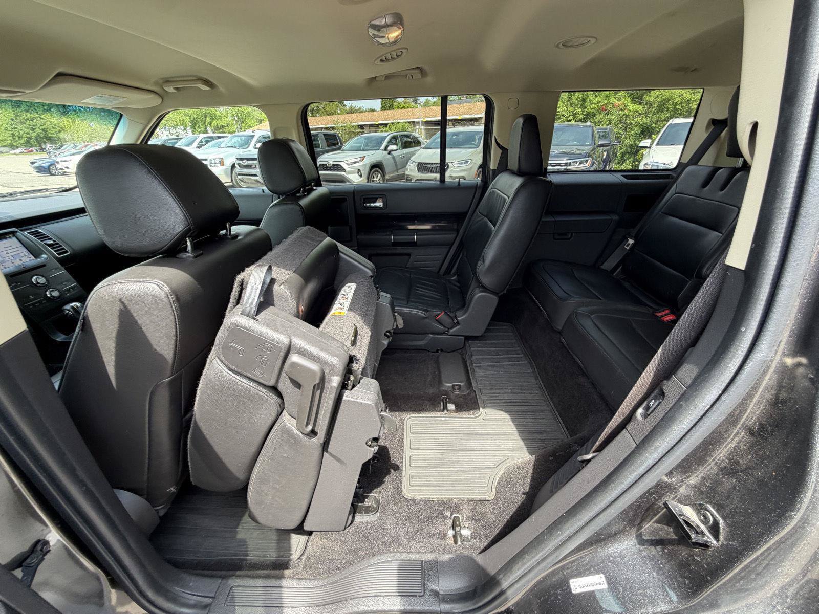 Used 2019 Ford Flex SEL w/ Equipment Group 202A AWD/4WD image 26