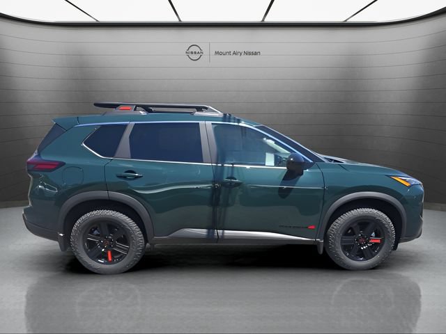 New 2026 Nissan Rogue SV AWD/4WD image 3