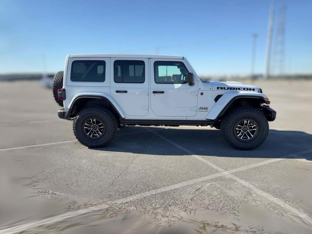 New 2025 Jeep Wrangler Unlimited Rubicon image 14