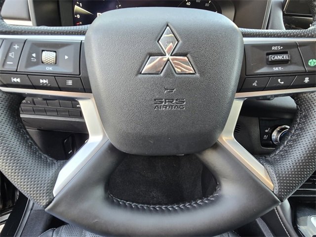 Used 2025 Mitsubishi Outlander SEL image 26
