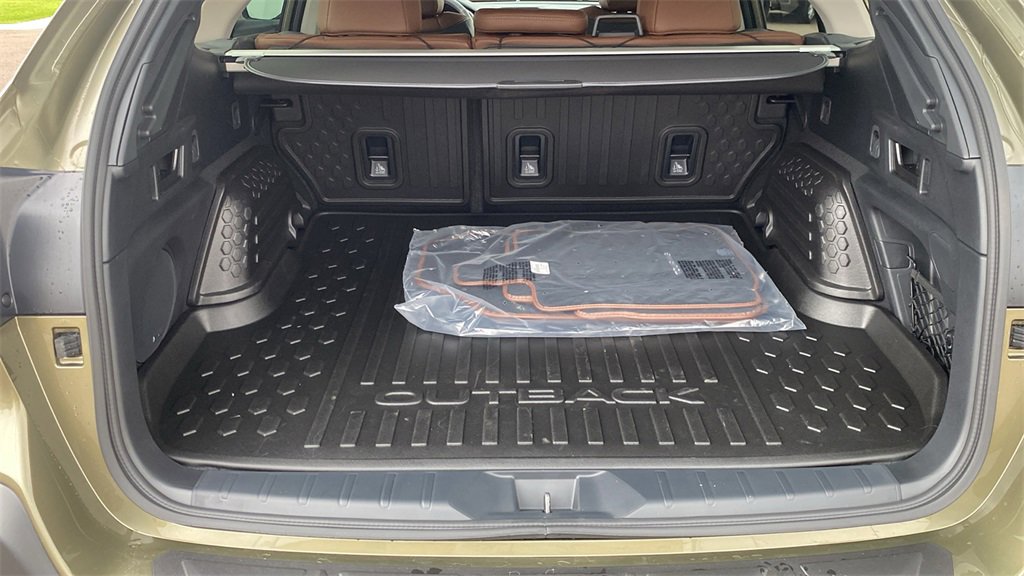 New 2025 Subaru Outback Touring XT image 11