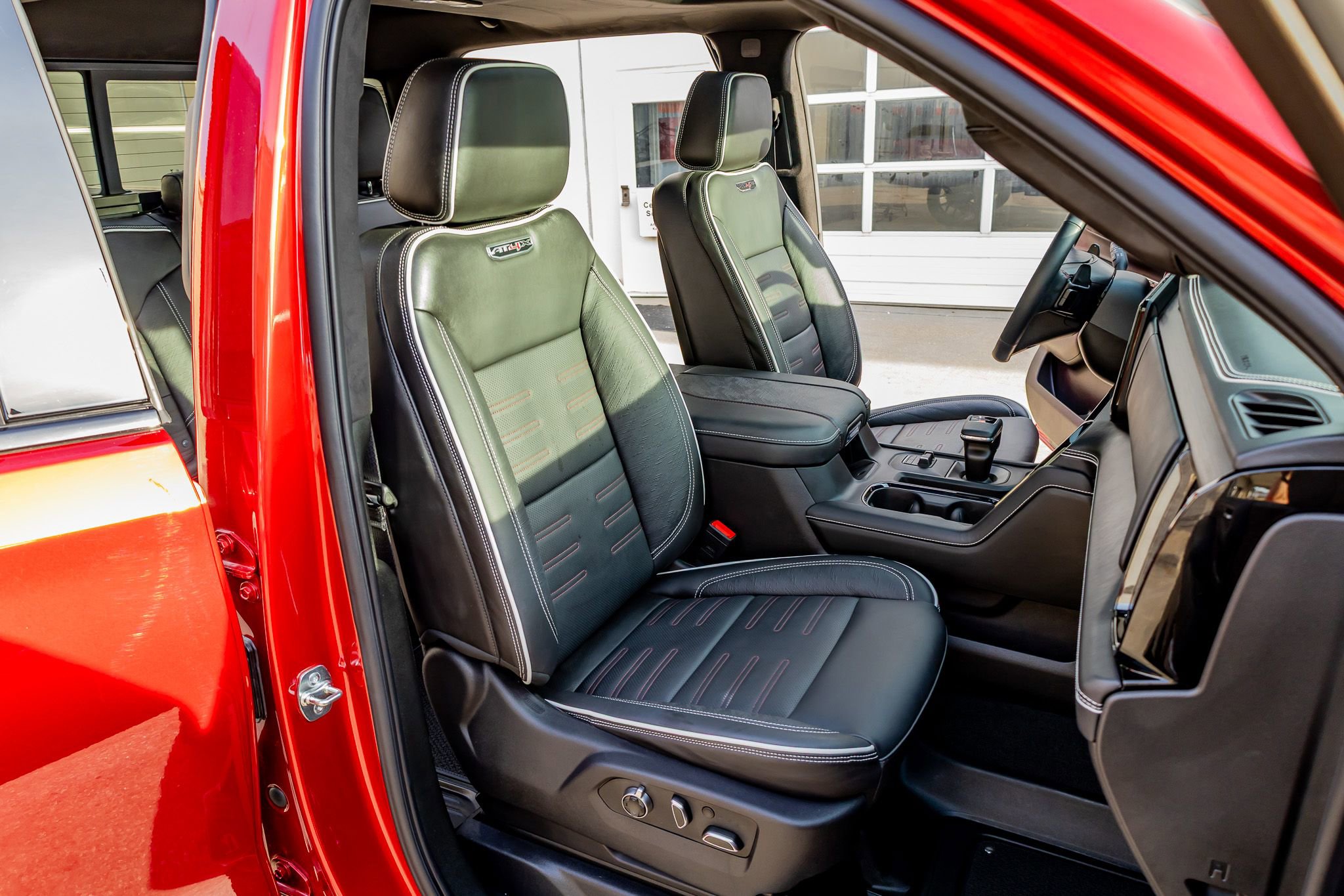 Used 2026 GMC Sierra 1500 AT4X image 31