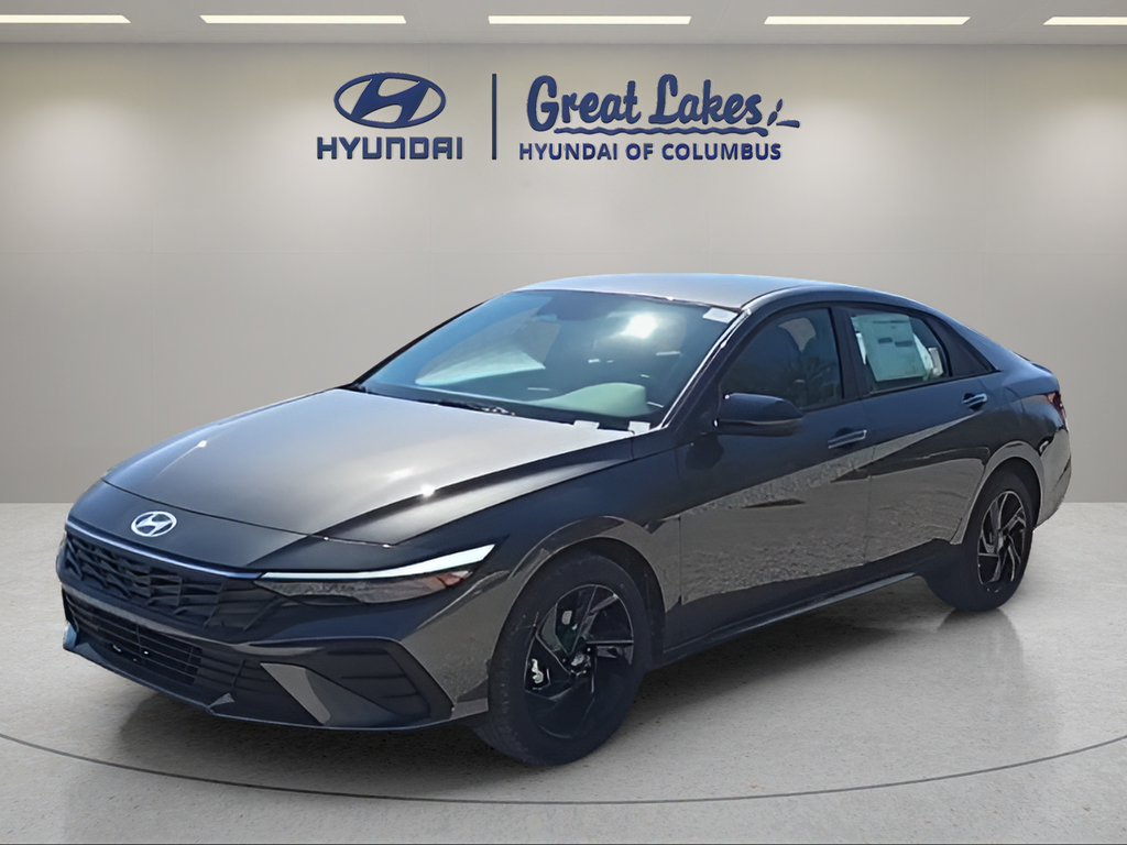 New 2026 Hyundai Elantra Sport FWD image 2