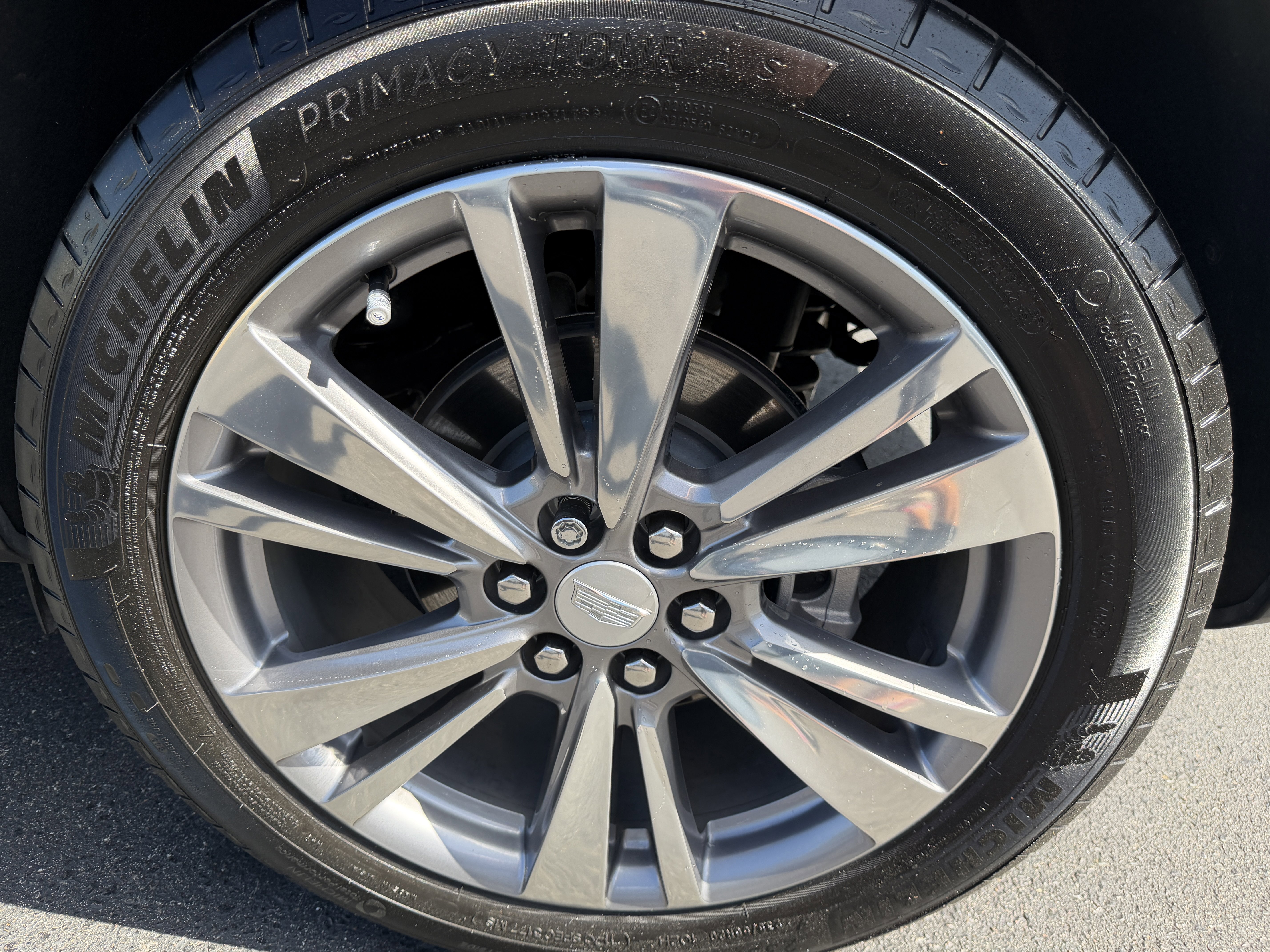 Certified 2024 Cadillac XT5 Premium Luxury w/ Technology Package FWD image 34