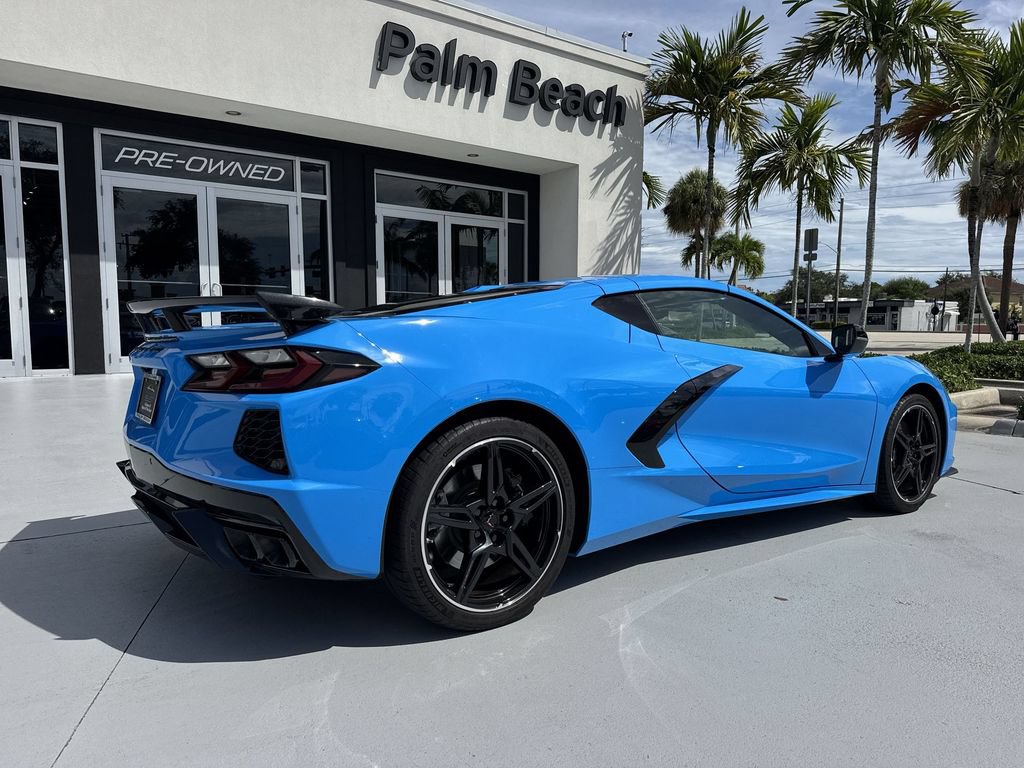 Used 2025 Chevrolet Corvette Stingray Preferred Cpe w/ Z51 Performance Package RWD image 24