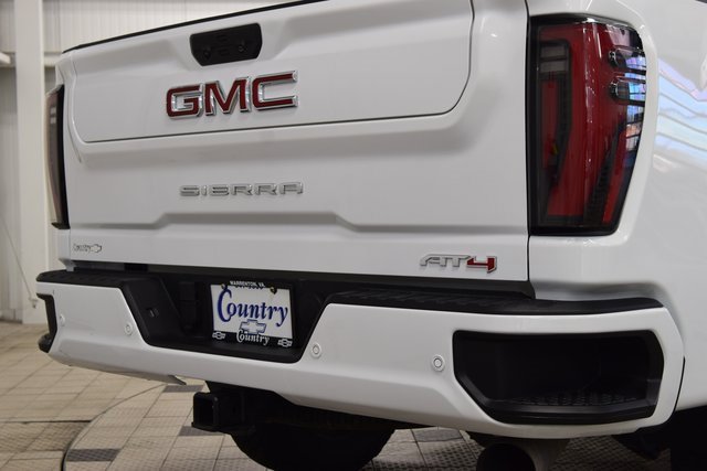 Used 2024 GMC Sierra 2500 AT4 w/ AT4 Preferred Package image 26