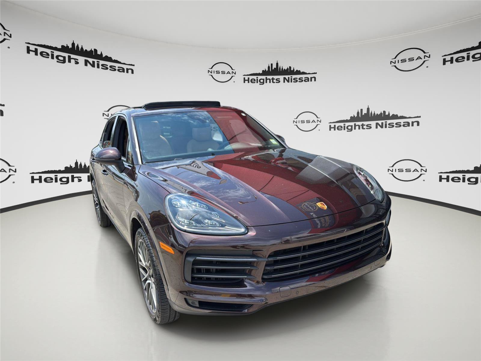 Used 2022 Porsche Cayenne Platinum Edition AWD/4WD image 8