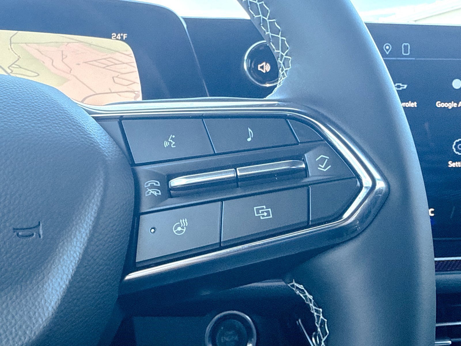 New 2026 Chevrolet Traverse Z71 w/ LPO, Floor Liner Package image 44