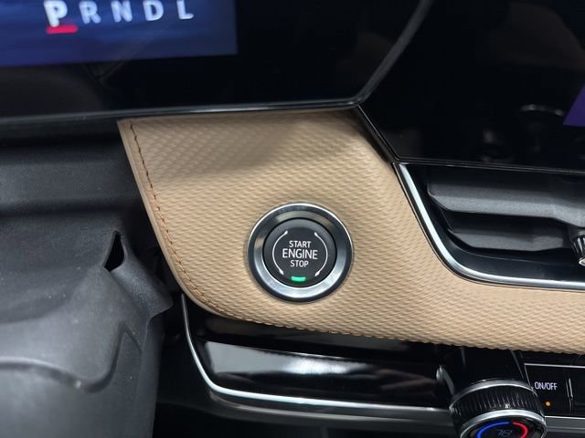 New 2026 Chevrolet Equinox ACTIV w/ Safety and Technology Package image 15