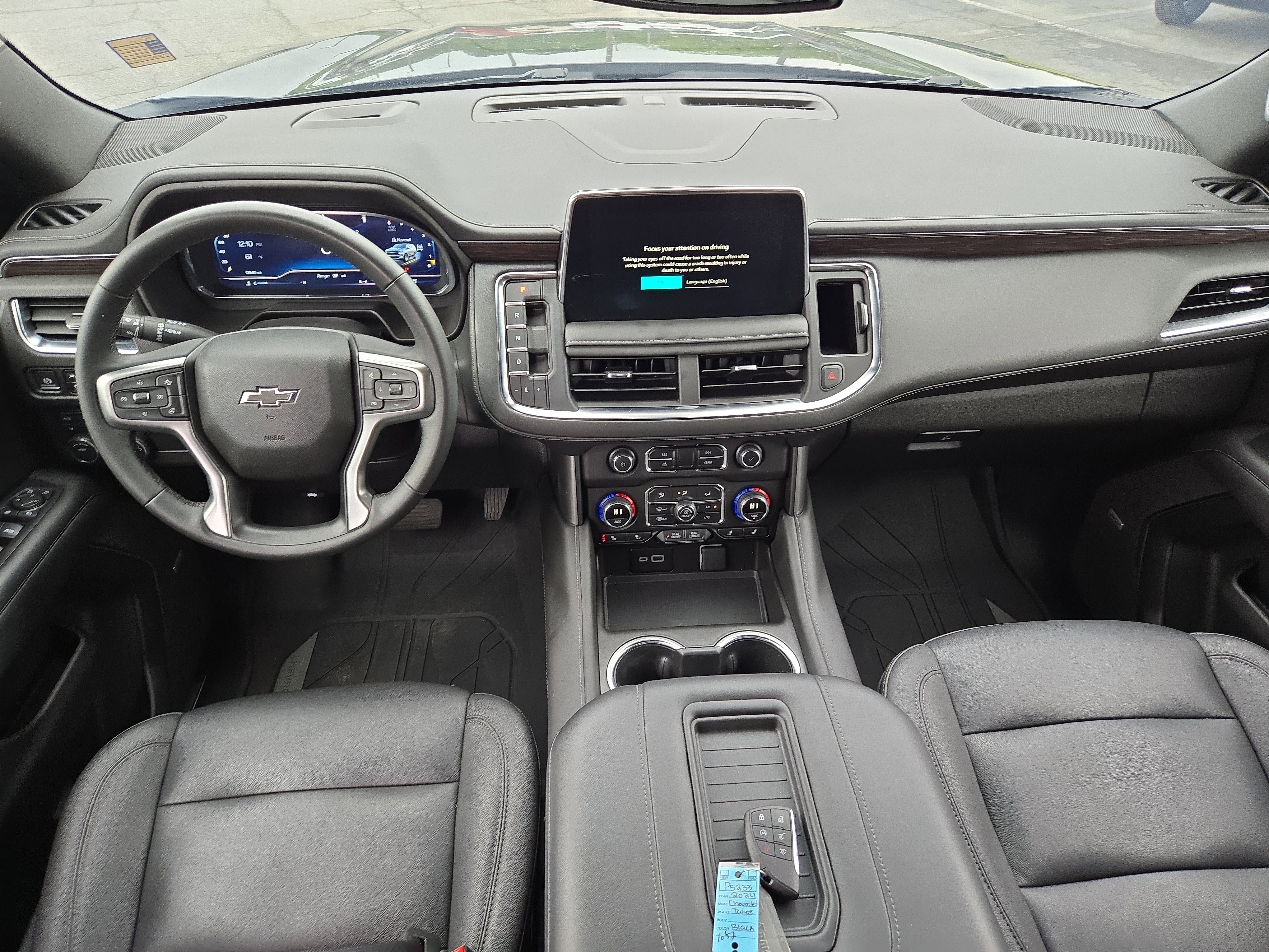 Used 2024 Chevrolet Tahoe Z71 w/ Luxury Package image 22