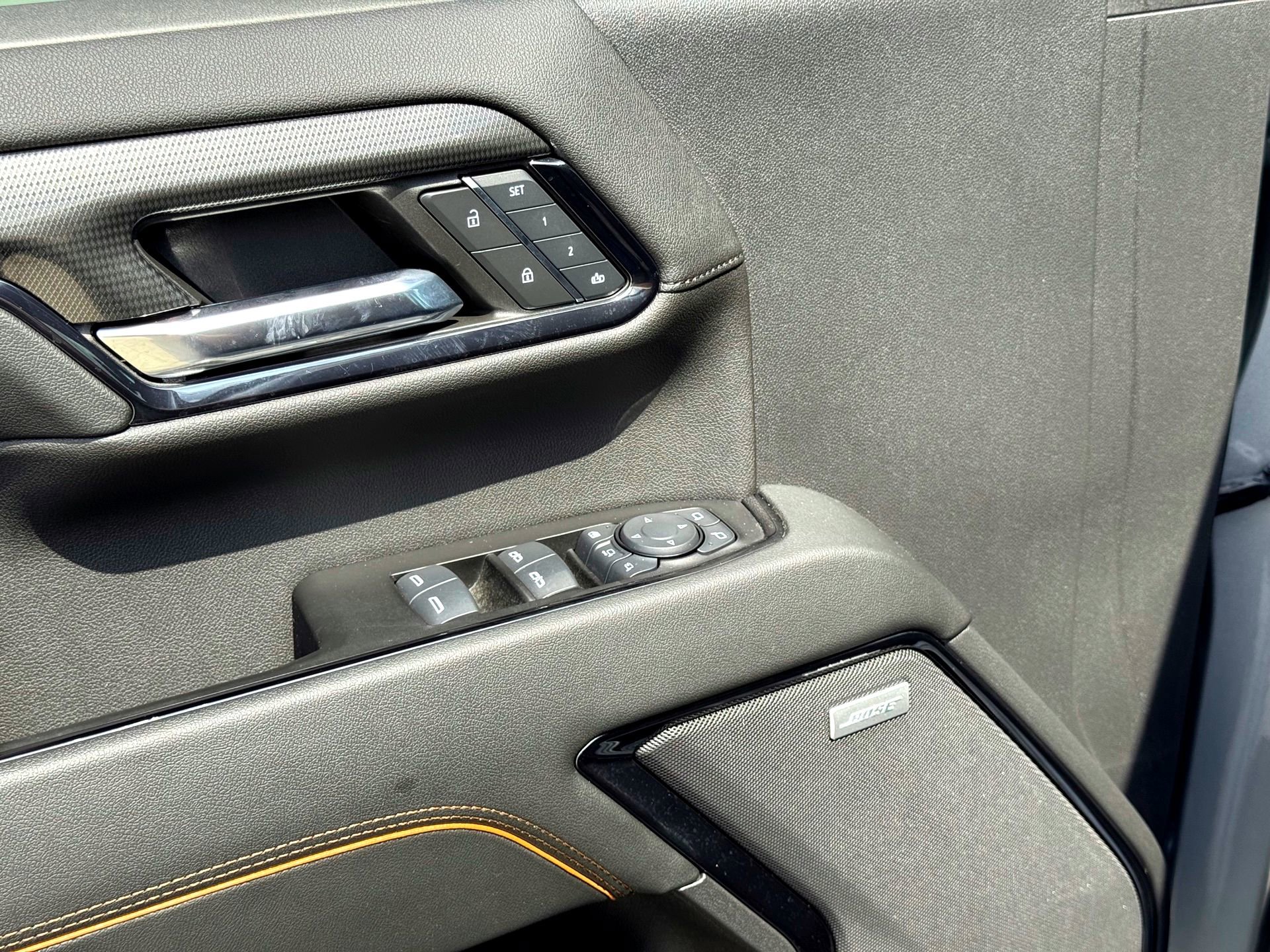 Used 2024 GMC Sierra 2500 AT4 w/ AT4 Premium Plus Package image 17