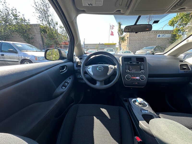 Used 2017 Nissan Leaf S w/ Charge Package FWD image 16