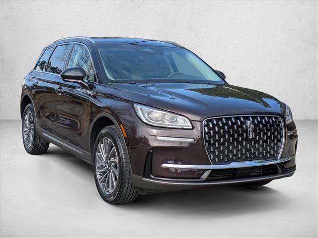 Used 2023 Lincoln Corsair Reserve image 10