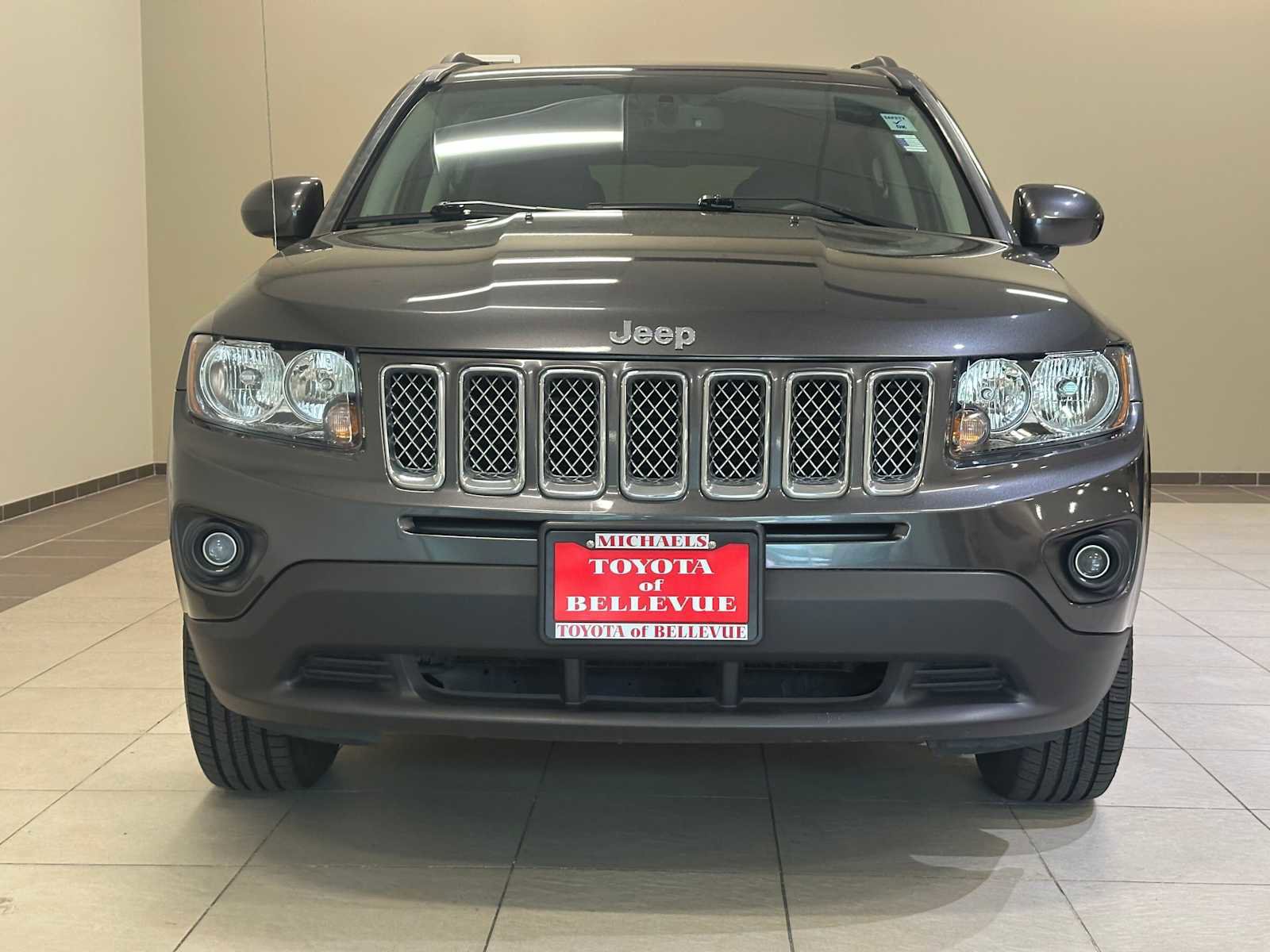 Used 2016 Jeep Compass Latitude AWD/4WD image 6