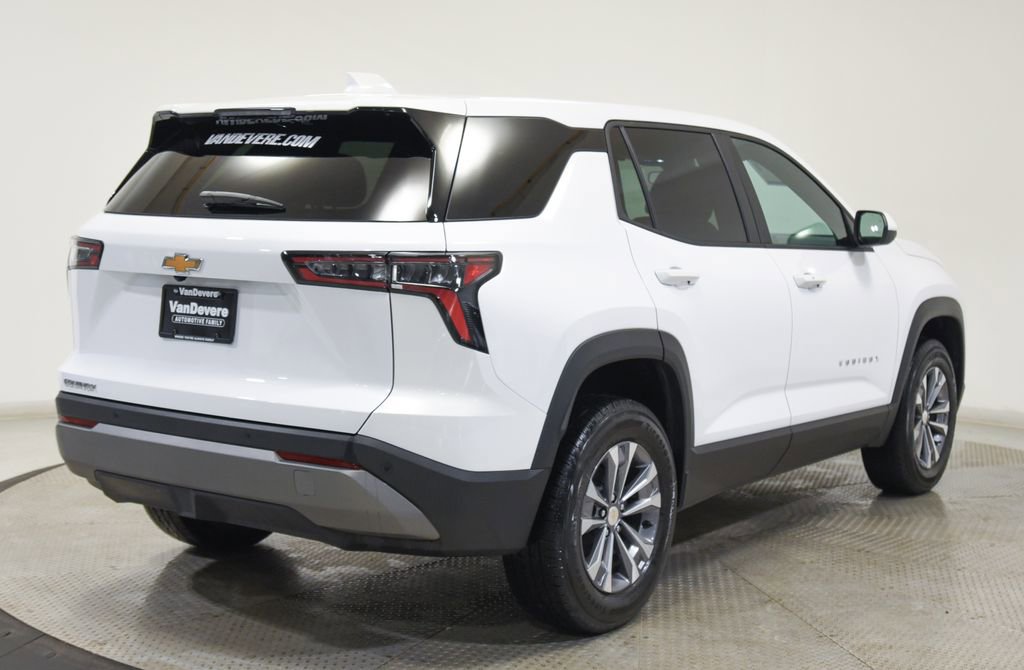 Used 2026 Chevrolet Equinox LT image 11