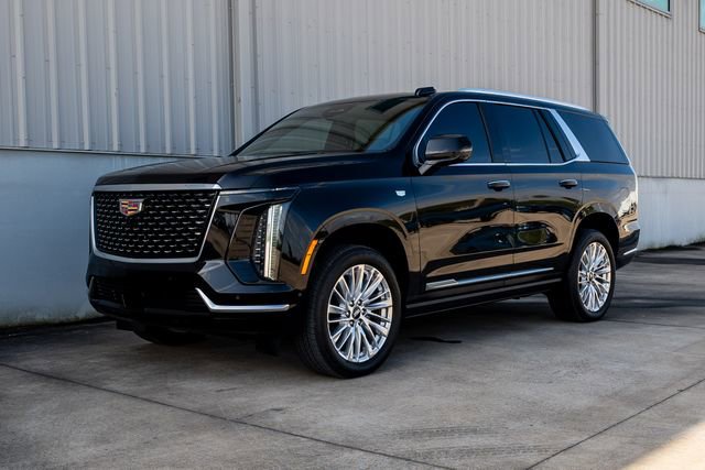 New 2026 Cadillac Escalade Luxury image 3