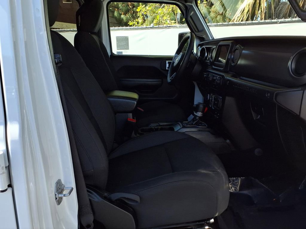 Used 2023 Jeep Wrangler Willys 4xe image 23