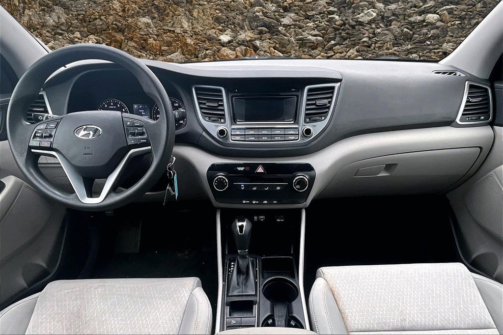 Used 2018 Hyundai Tucson SE image 13