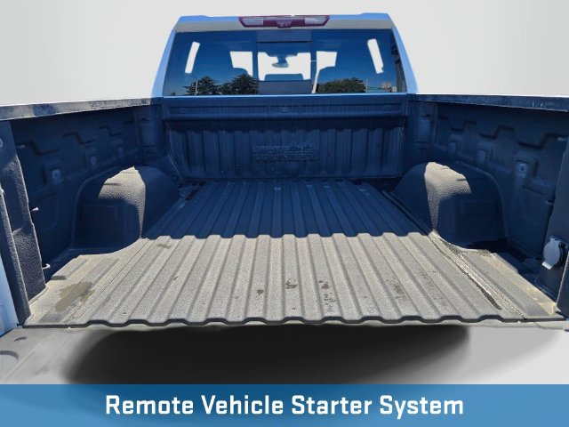 Used 2020 Chevrolet Silverado 1500 High Country w/ Technology Package AWD/4WD image 19
