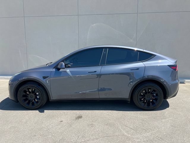 Used 2023 Tesla Model Y Long Range AWD/4WD image 5