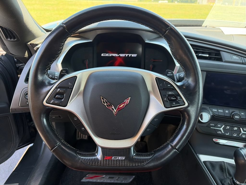 Used 2017 Chevrolet Corvette Z06 RWD image 9
