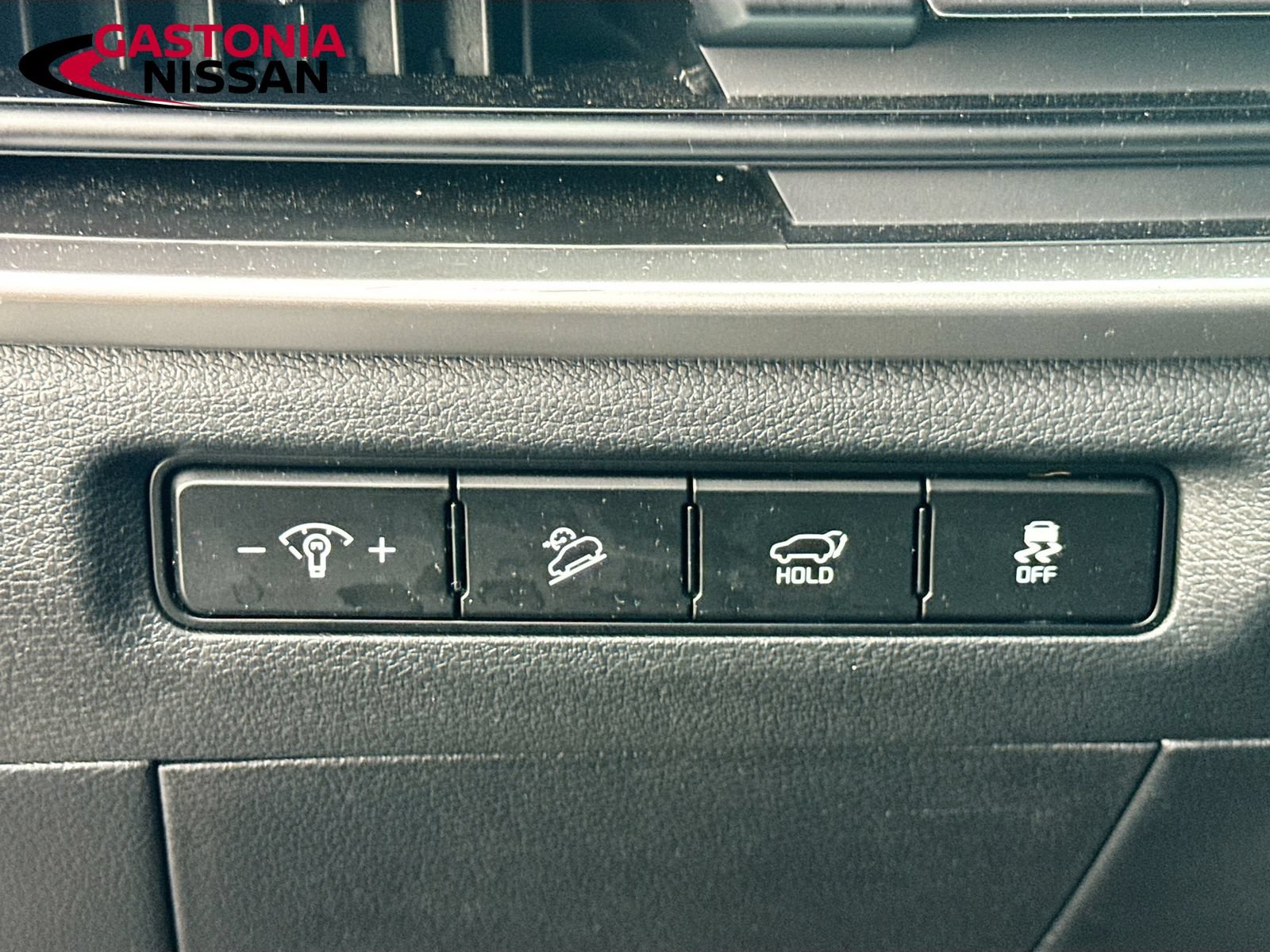Used 2025 Kia Telluride S FWD image 13