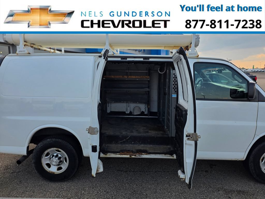 Used 2016 Chevrolet Express 3500 RWD image 8