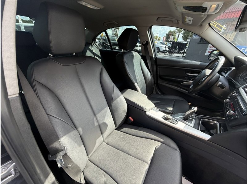 Used 2013 BMW 328i Sedan image 28