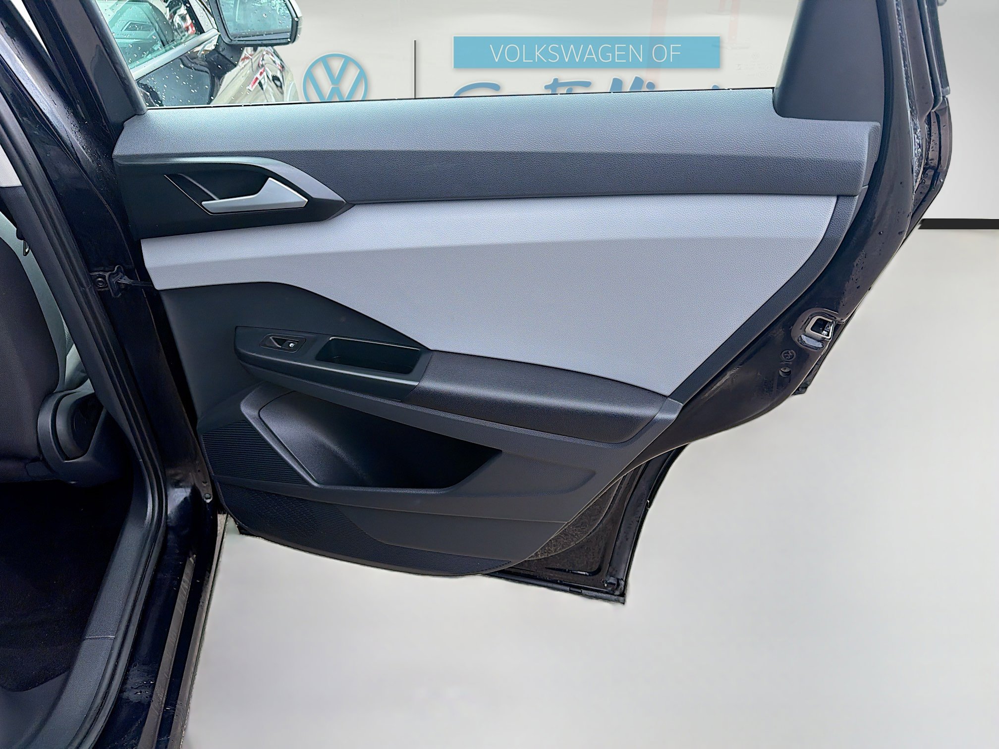 Certified 2023 Volkswagen Taos S image 29