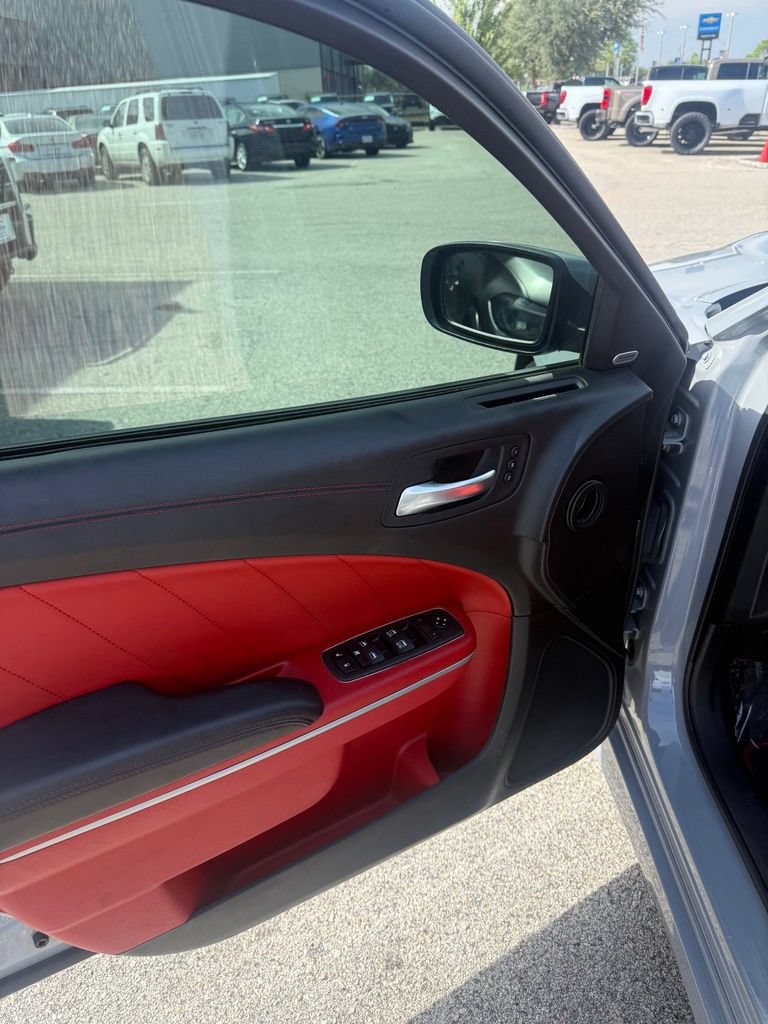 Used 2022 Dodge Charger Scat Pack w/ Plus Group RWD image 9