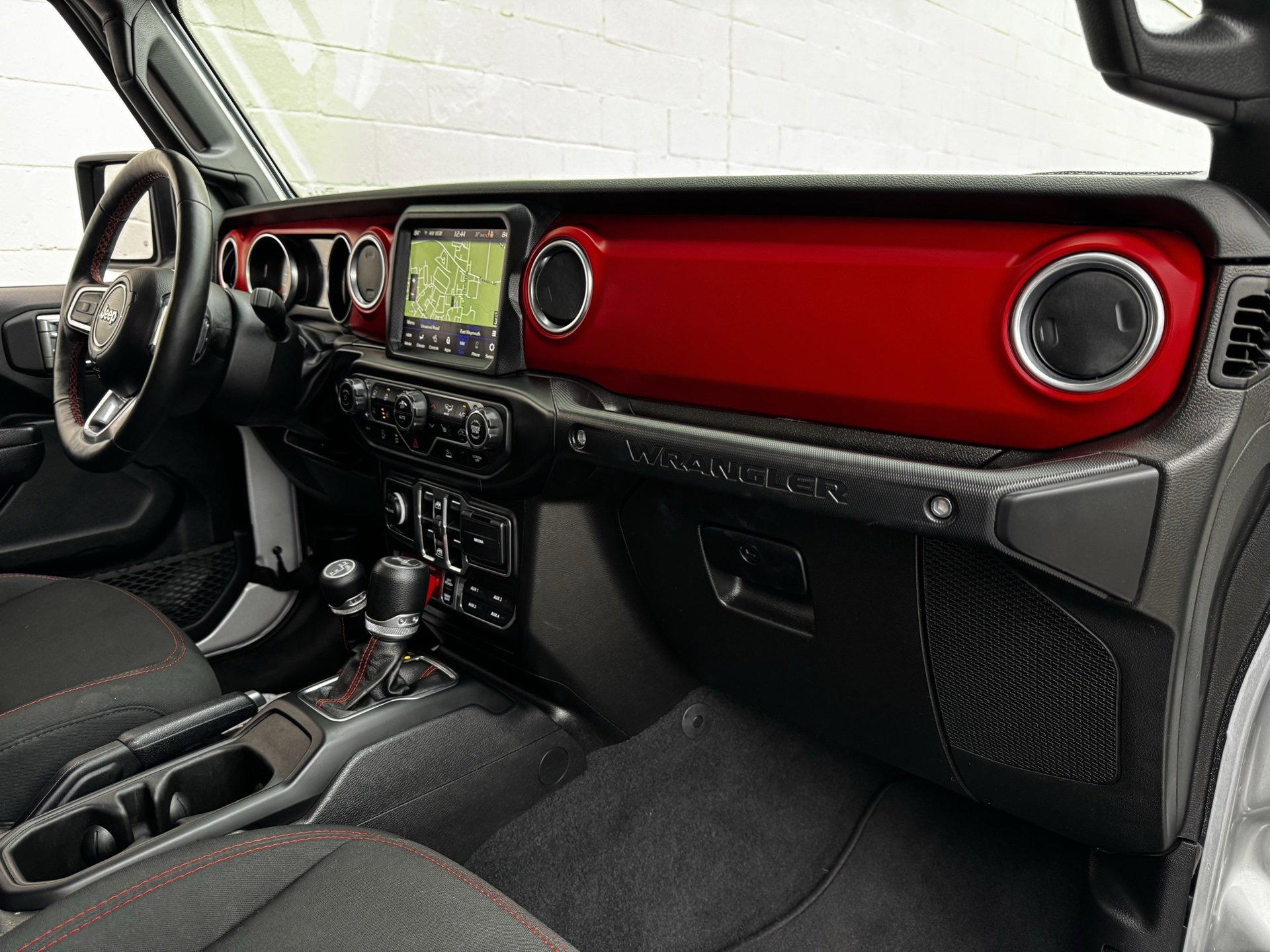 Used 2023 Jeep Wrangler Unlimited Rubicon w/ Cold Weather Group image 12