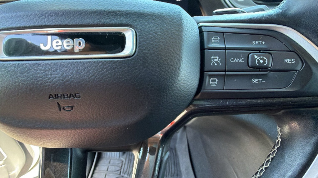 Used 2021 Jeep Grand Cherokee L Laredo AWD/4WD image 20