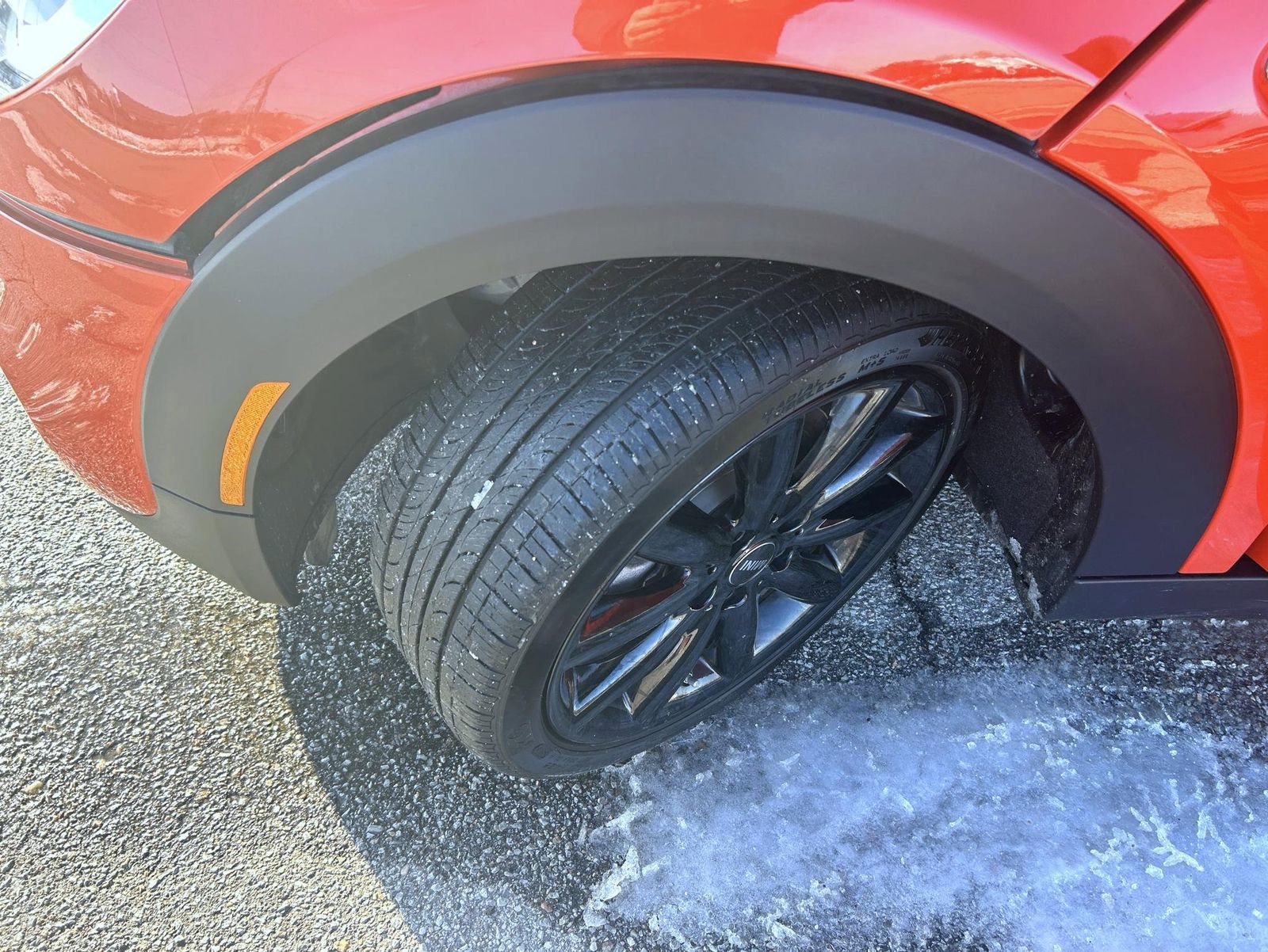 Used 2019 MINI Cooper S w/ Signature Upholstery Package image 23