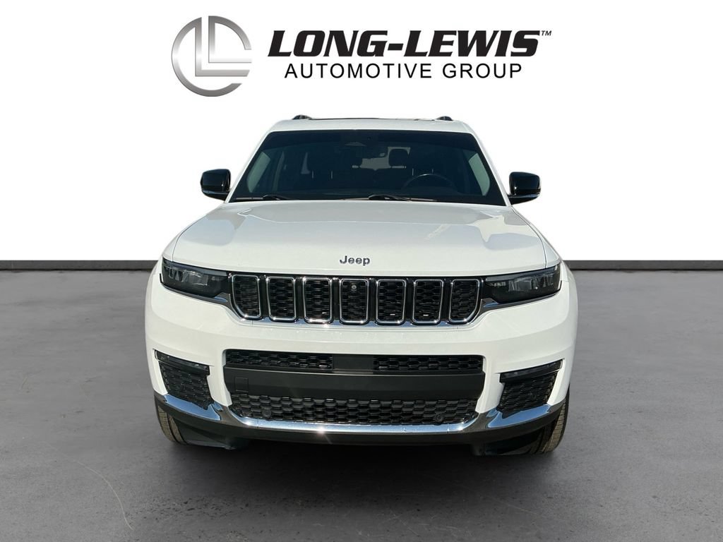 Used 2022 Jeep Grand Cherokee L Limited w/ Luxury Tech Group II RWD image 11