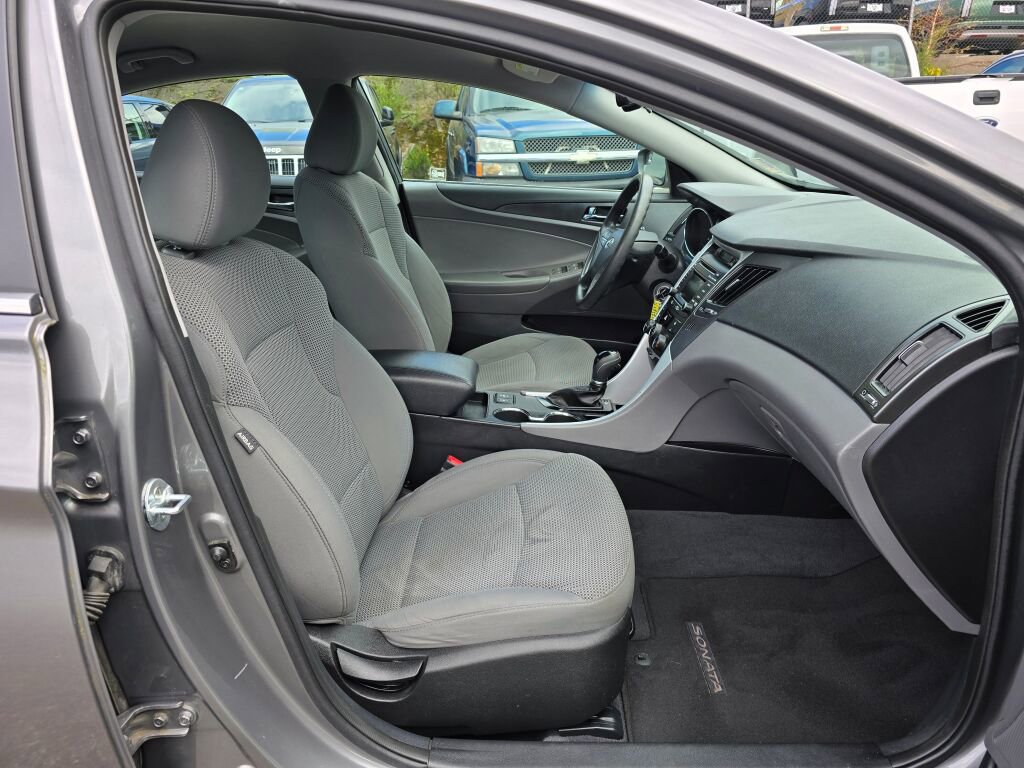 Used 2014 Hyundai Sonata GLS w/ Popular Equipment Group 2 image 11