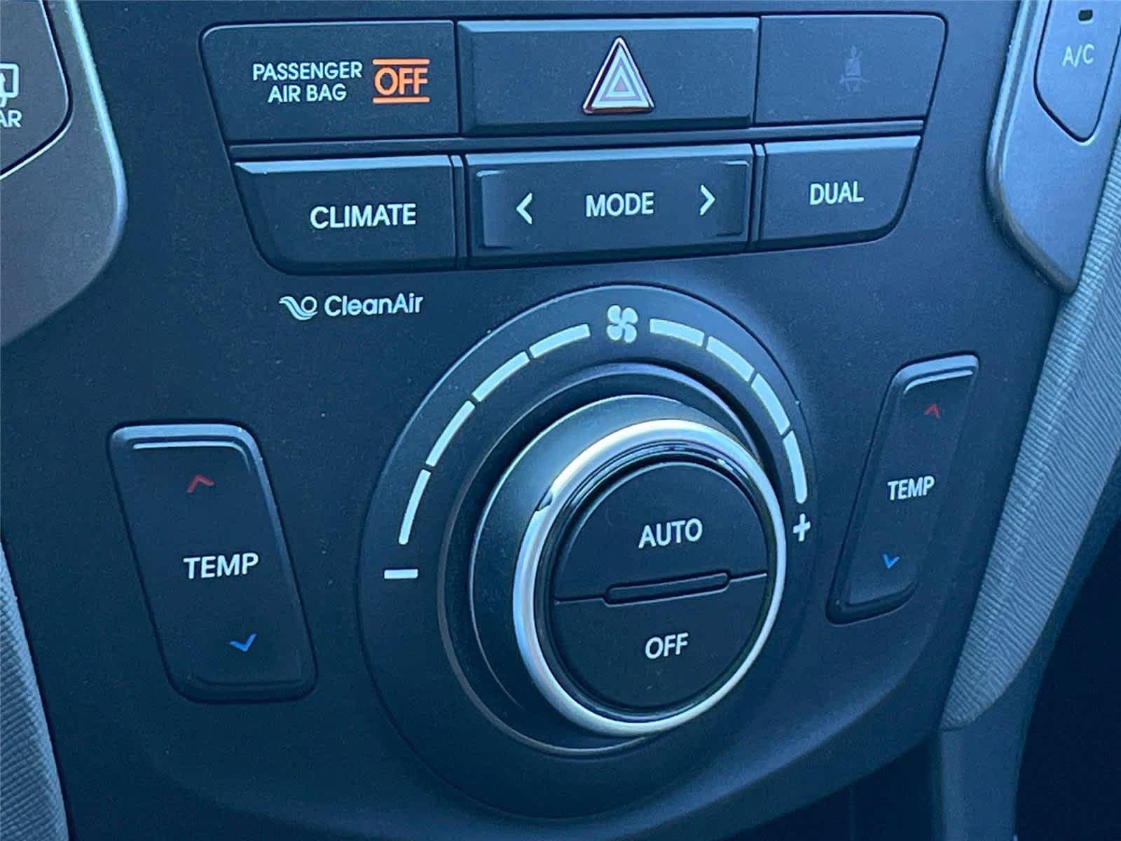 Used 2016 Hyundai Santa Fe Sport w/ Option Group 04 AWD/4WD image 18