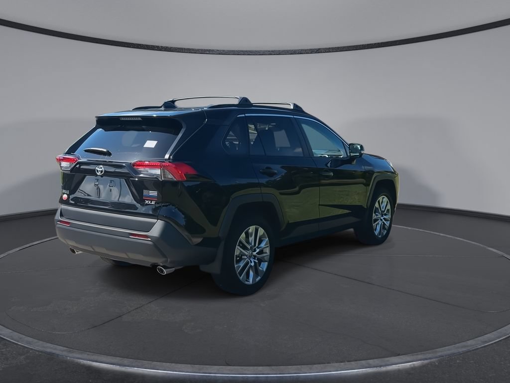 Certified 2025 Toyota RAV4 XLE Premium FWD image 8