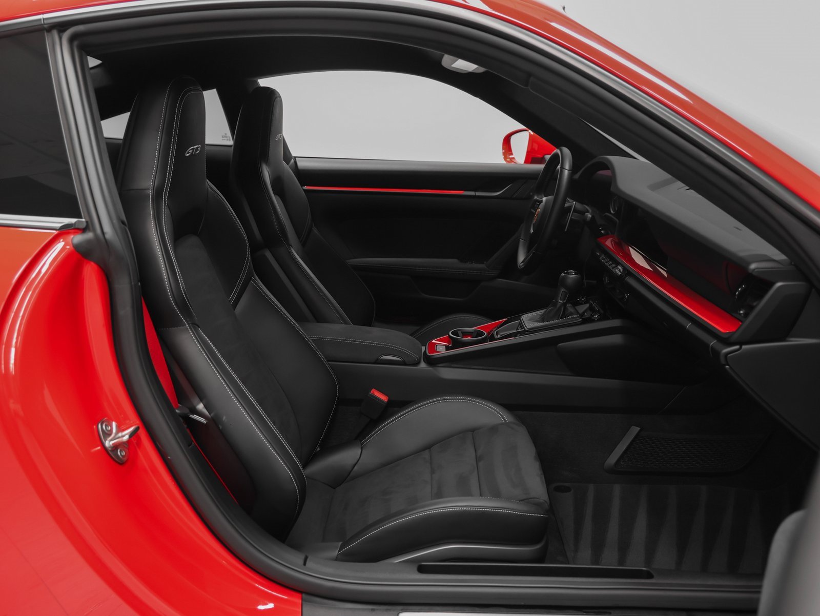 Used 2022 Porsche 911 GT3 image 28