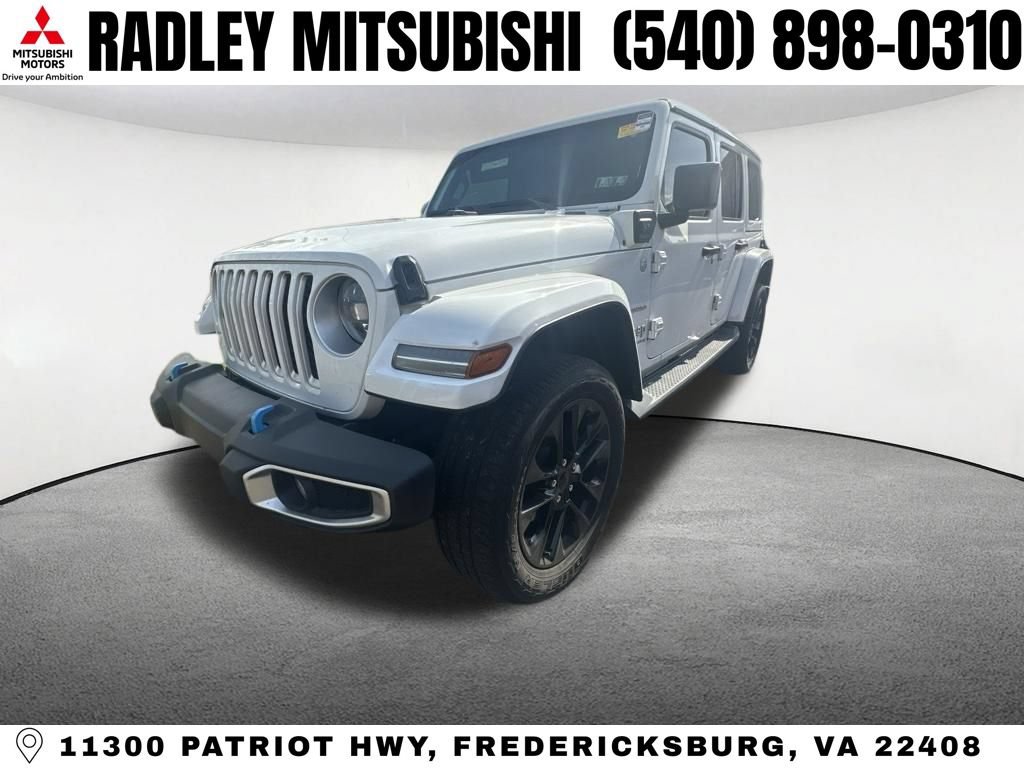Used 2023 Jeep Wrangler Unlimited Sahara w/ Cold Weather Group AWD/4WD image 2