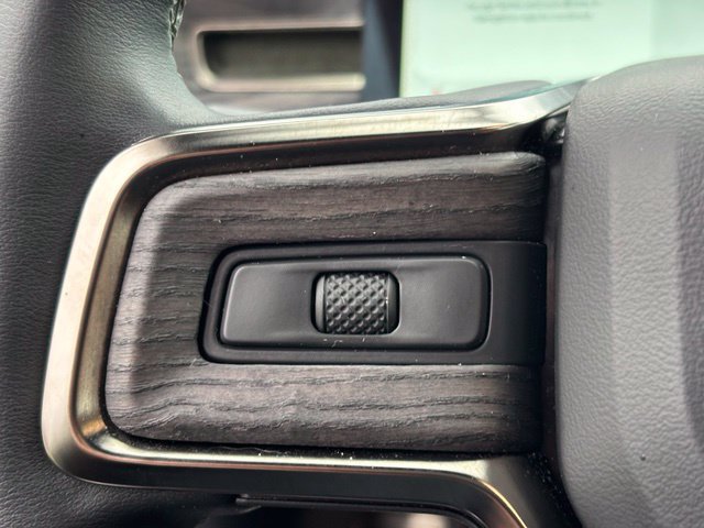 Used 2022 Rivian R1S Launch Edition Quad AWD/4WD image 22