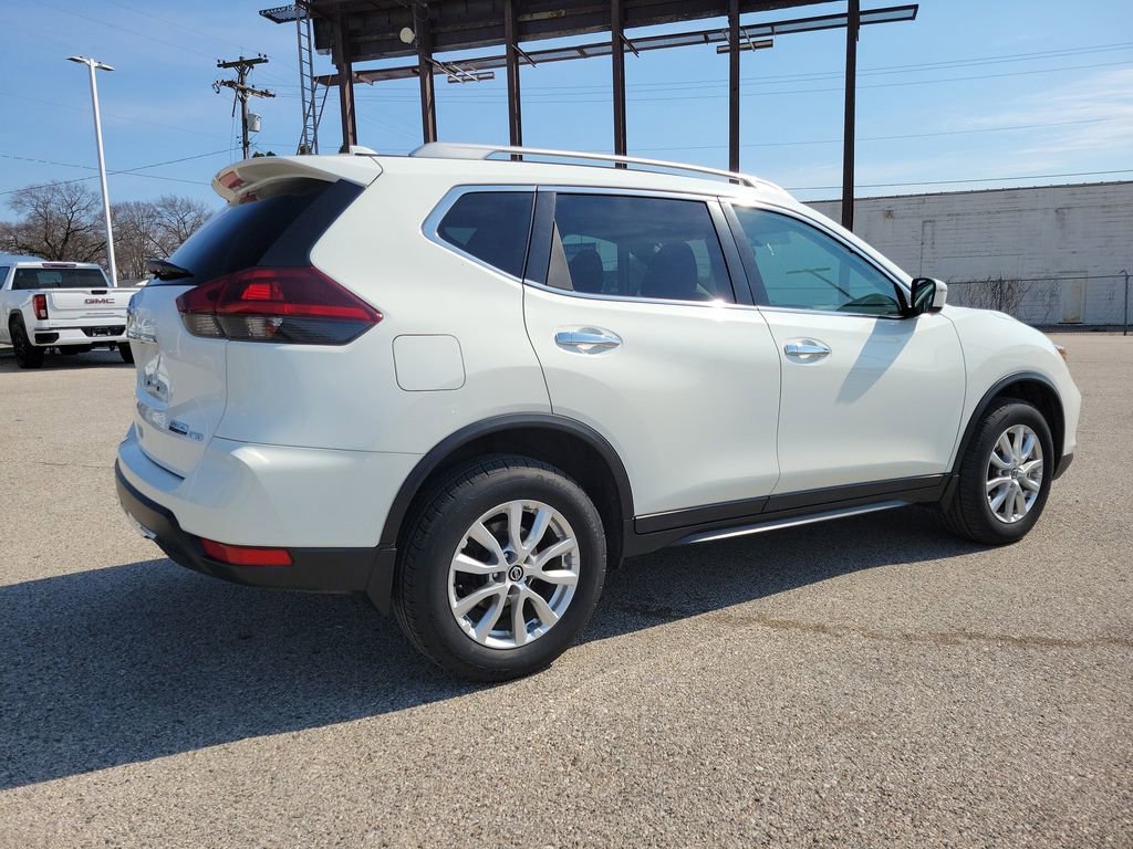Used 2020 Nissan Rogue S image 4