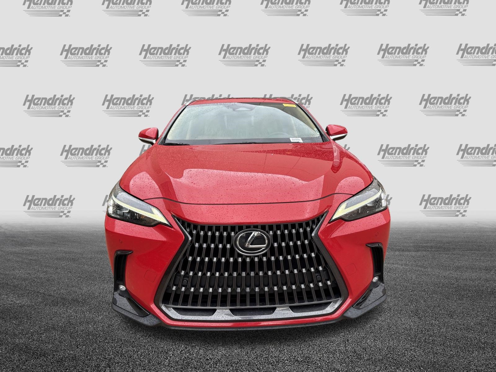 Used 2024 Lexus NX 250 FWD image 3