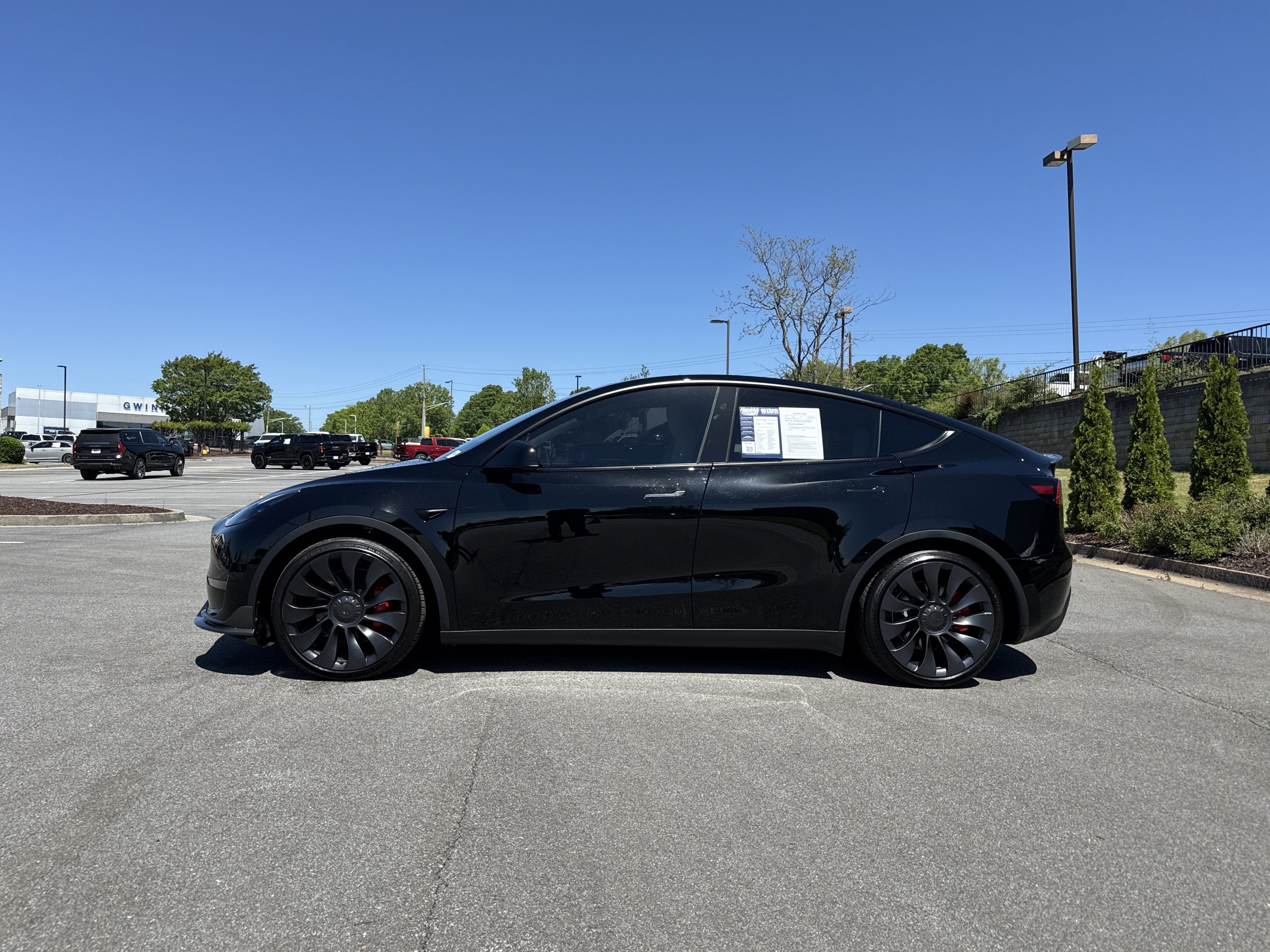 Used 2024 Tesla Model Y Performance AWD/4WD image 7