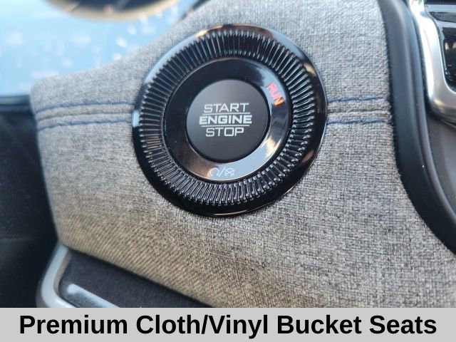 Used 2024 Jeep Compass Latitude image 9