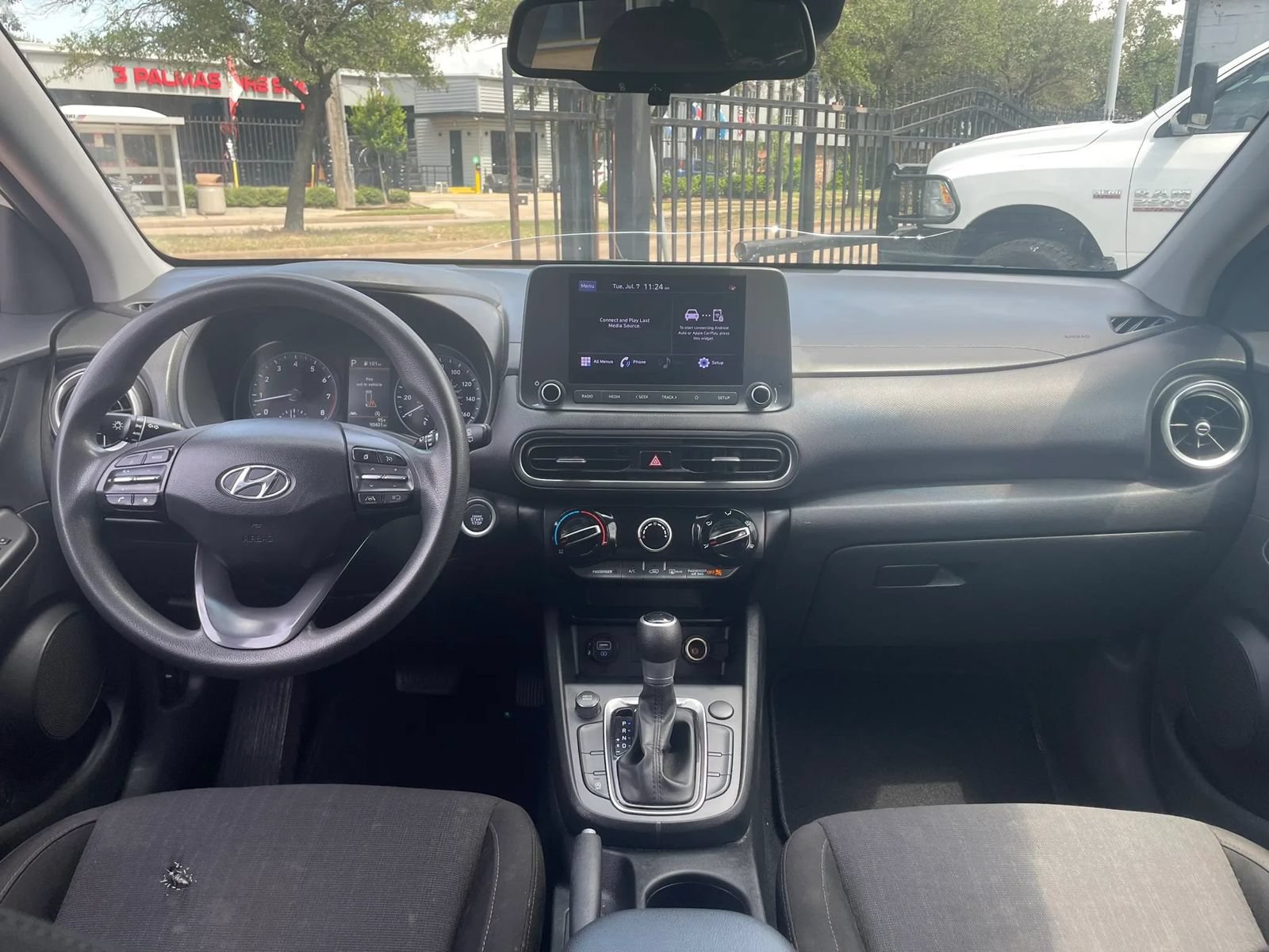 Used 2022 Hyundai Kona SEL FWD image 19