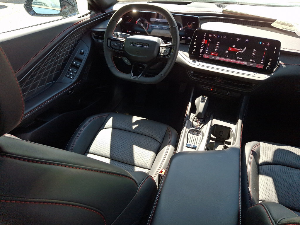 New 2026 Dodge Charger R/T AWD/4WD image 9