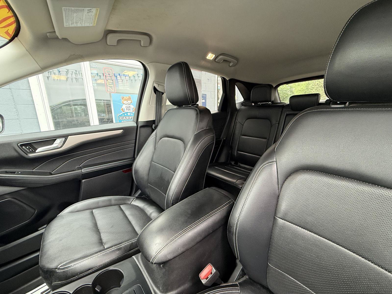 Used 2022 Ford Escape SEL AWD/4WD image 11