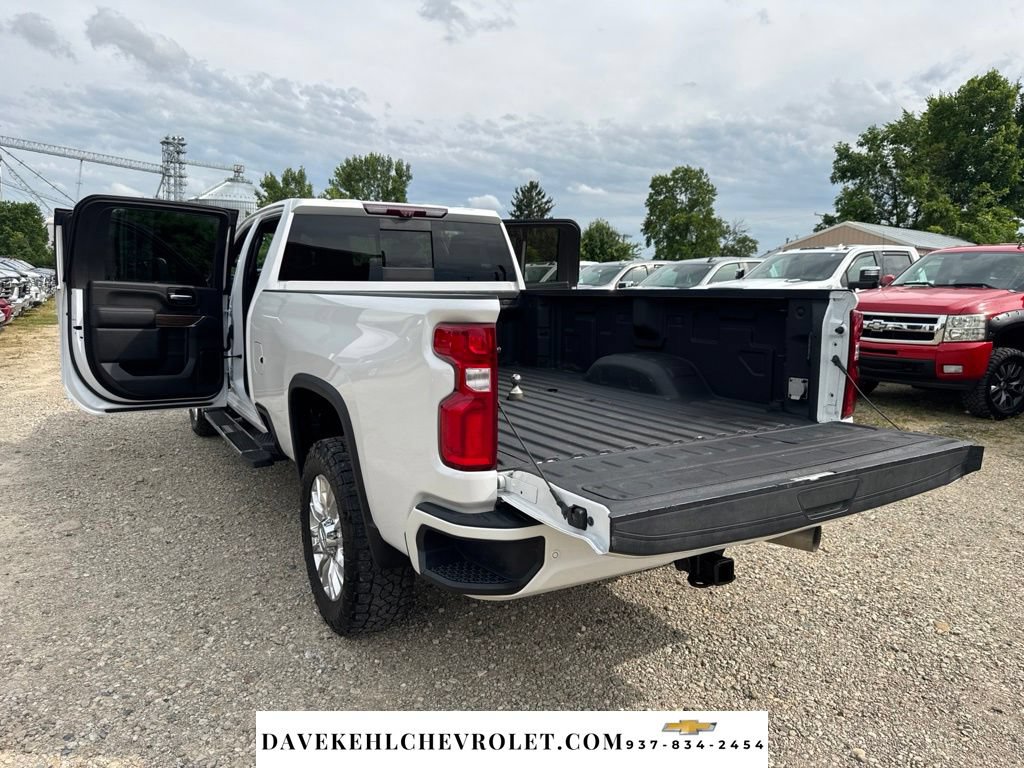 Used 2022 Chevrolet Silverado 3500 High Country w/ Z71 Off-Road Package AWD/4WD image 11