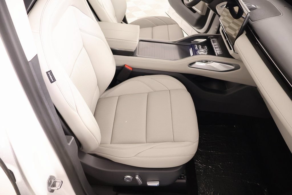 New 2026 Lincoln Nautilus Premier w/ Equipment Group 102A AWD/4WD image 13