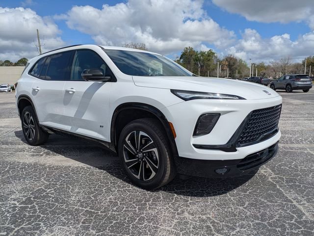 Certified 2025 Buick Enclave Sport Touring image 2